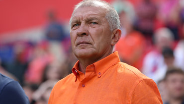 Григорий Иванов о юбилее: «Стараюсь играть в теннис. Хожу в зал»