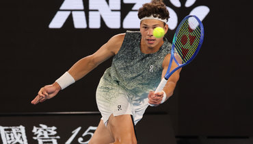 Шелтон обыграл Рууда и вышел в четвертьфинал Australian Open