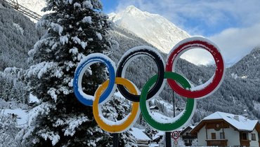 МОК пригласил горнолыжников Плешкову и Ефимова и саночников Олесик и Репилова на Олимпиаду-2026