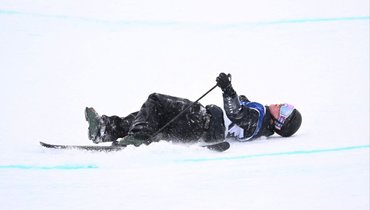 Новозеландец Мелвилл Айвз потерял сознание при падении в хафпайпе на Олимпиаде-2026