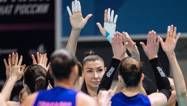 «Динамо-Ак Барс» снова выиграл регулярный чемпионат. Но у казанок появился свой криптонит