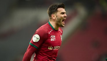 «Рубин» разгромил «Локо», гол Дзюбы, «Пари НН» обыграл «Крылья»: видео