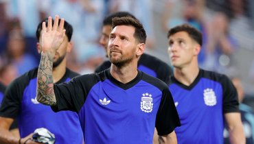 Аленичев назвал Месси лучшим игроком всех времен