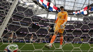 США — Парагвай: американцы выигрывают со счетом 3:0 после первого тайма в матче ЧМ-2026
