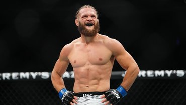 Физиев нокаутировал Торреса в главном бою на турнире UFC в Баку