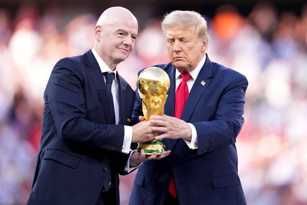 Джанни Инфантино и Дональд Трамп.