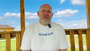 «Флаг России воспринял как должное». Харитонов: о победе Махачева, конфликтах с Яндиевым и Яном, везении Усика