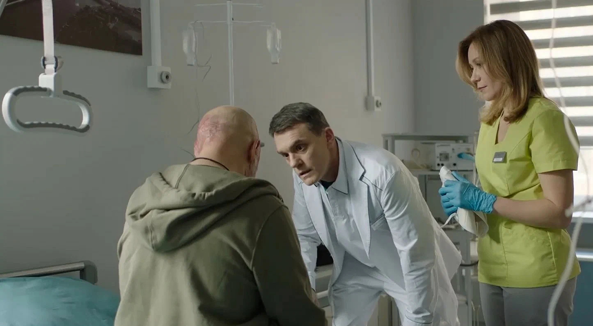Кадр из фильма «Особый пациент», реж. Вячеслав Рогожкин, «Каро-Премьер»