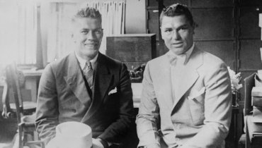 100 лет бою Джека Демпси с Джином Танни. Их любили президенты, гангстеры, джентльмены и проститутки