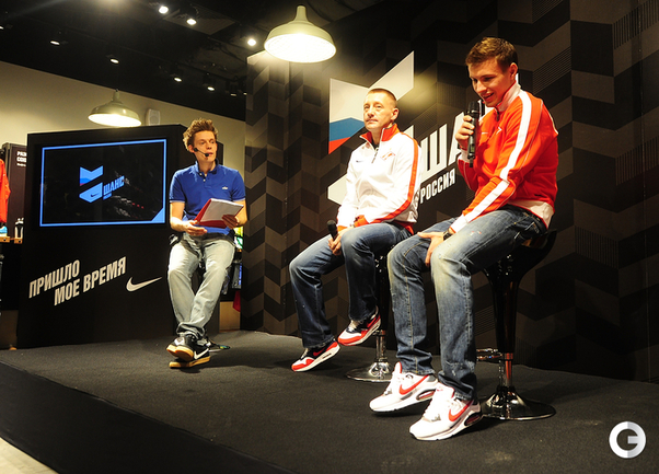 ТИХОНОВ И ПАРШИВЛЮК НА АКЦИИ "NIKE ШАНС" ТИХОНОВ И ПАРШИВЛЮК НА АКЦИИ "NIKE ШАНС"