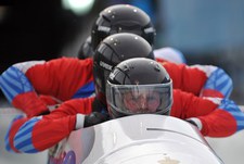 Зубков уже в шаге от призеров