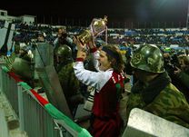 21 ноября 2002 года. Москва. Петровский парк. Золотой матч. ЦСКА - "Локомотив" - 0:1. "Локо" и Вадим ЕВСЕЕВ - чемпионы России. Фото Алексея ИВАНОВА, "СЭ".