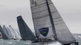 "Катюша" возглавила регату RC44 в Кашкайше,  "Синергия" продолжает держаться четвертой