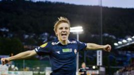 16-летняя звезда Мартин ЭДЕГОР.