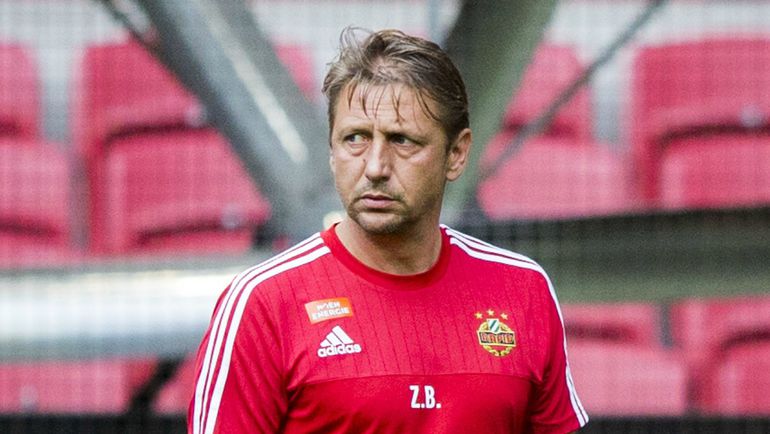 Главный тренер