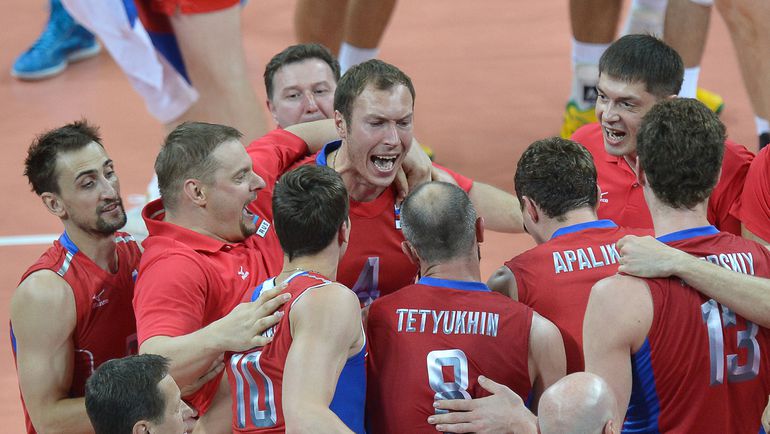 12 августа 2012 года. Игроки сборной России празднуют победу над Бразилией в финале Олимпийских игр. Фото AFP