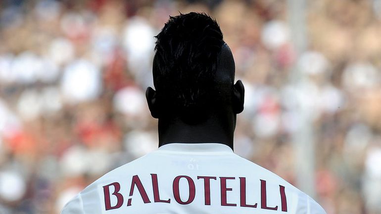 Марио БАЛОТЕЛЛИ - главное разочарование "Милана" в текущем сезоне. Фото REUTERS