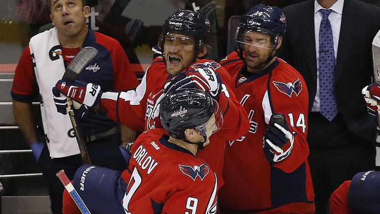 Александр ОВЕЧКИН (8) и Дмитрий ОРЛОВ (9). Фото Geoff Burke-USA TODAY Sports Александр ОВЕЧКИН (8) и Дмитрий ОРЛОВ (9). Фото Geoff Burke-USA TODAY Sports