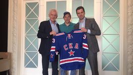 Президент СКА Геннадий ТИМЧЕНКО, Павел ДАЦЮК и вице-президент клуба Роман РОТЕНБЕРГ.