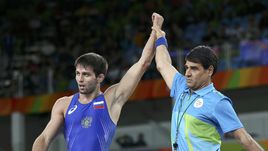 Российский борец Сослан Рамонов стал олимпийским чемпионом Рио
