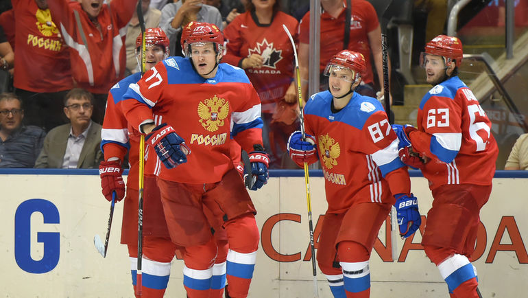 Четверг. Торонто. Россия - Финляндия - 3:0. Игроки сборной России празднуют заброшенную шайбу. Фото USA TODAY Sports Четверг. Торонто. Россия - Финляндия - 3:0. Игроки сборной России празднуют заброшенную шайбу. Фото USA TODAY Sports