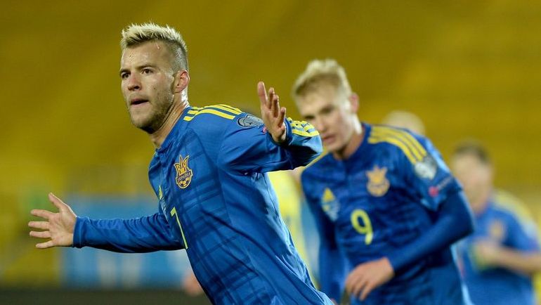 Краков. Воскресенье. Украина - Косово - 3:0. Андей ЯРМОЛЕНКО празднует забитый гол. Фото AFP Краков. Воскресенье. Украина - Косово - 3:0. Андей ЯРМОЛЕНКО празднует забитый гол. Фото AFP